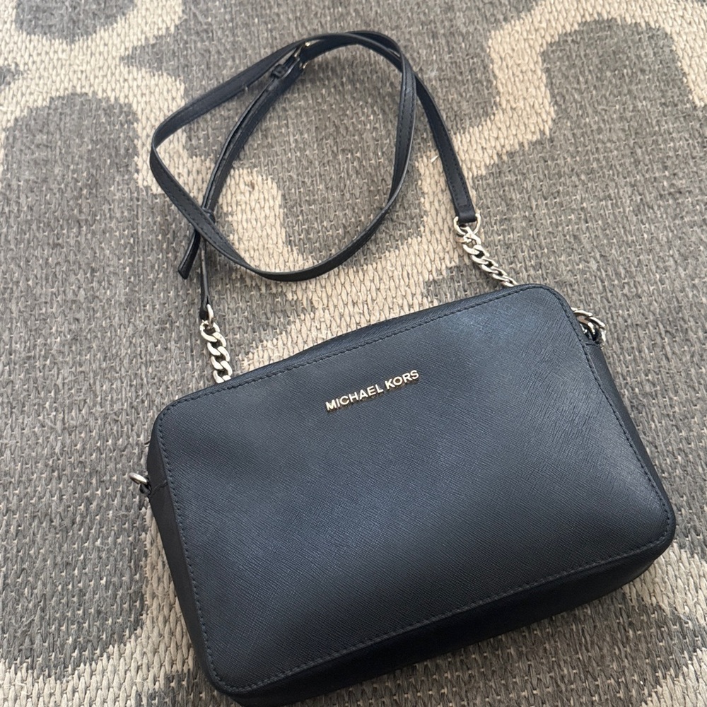 ❤️❤️Michael Kors Jet Set purse used❤️❤️